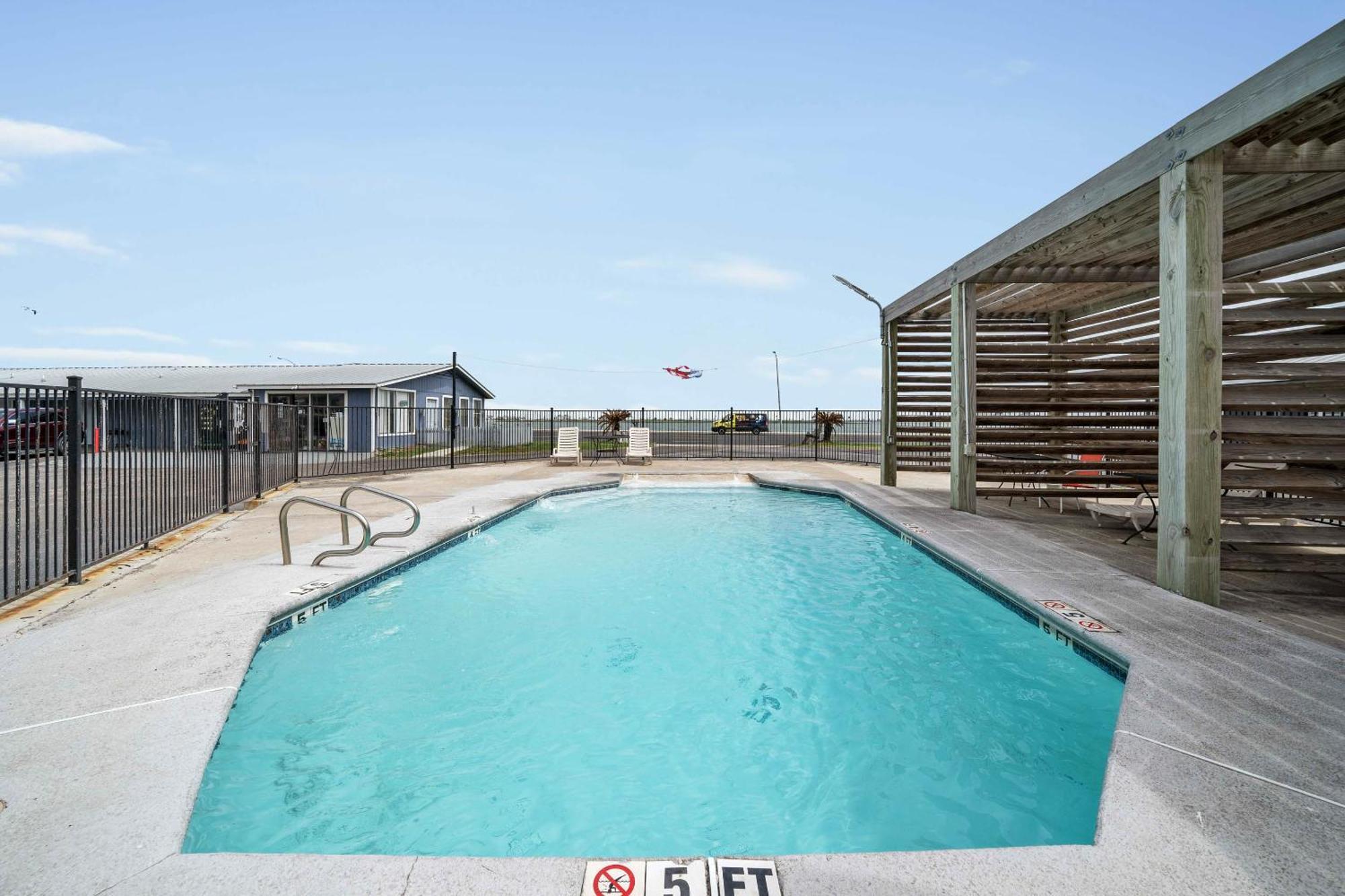 Oyo Hotel Rockport- Bay View エクステリア 写真